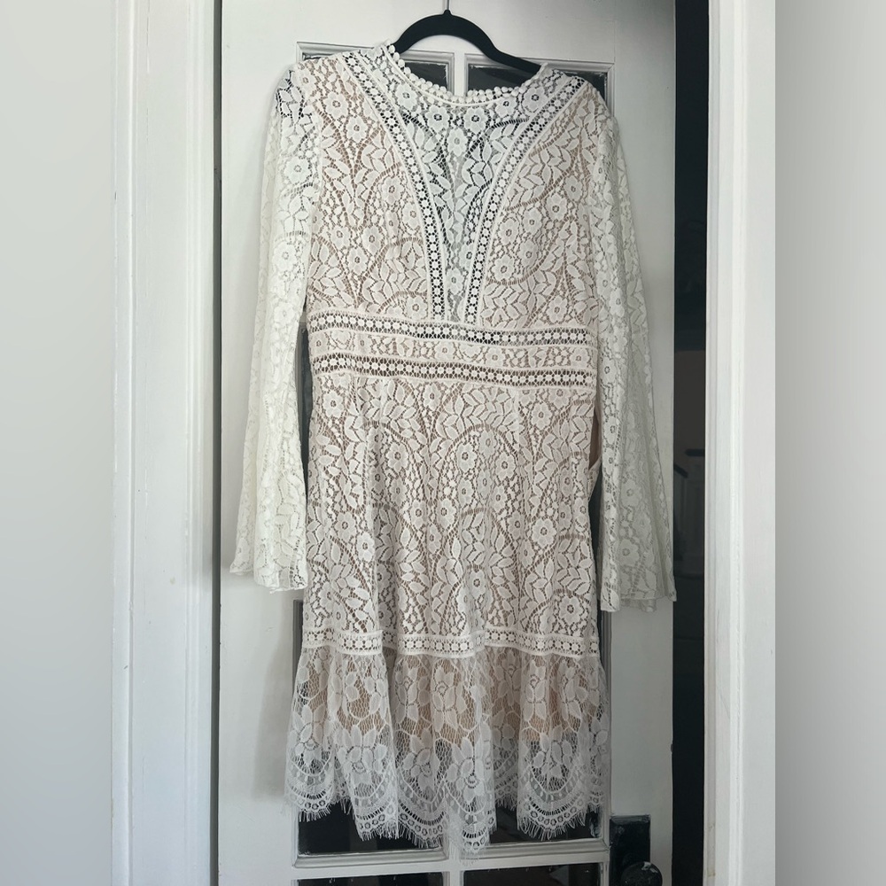 blue b cream lace dress, never worn
